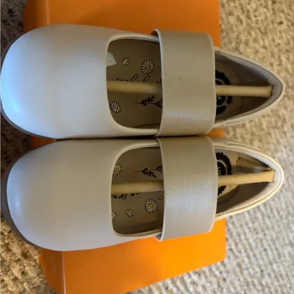 Livie & Luca Light Beige Bella Mary Jane Flats - Picture 6 of 6